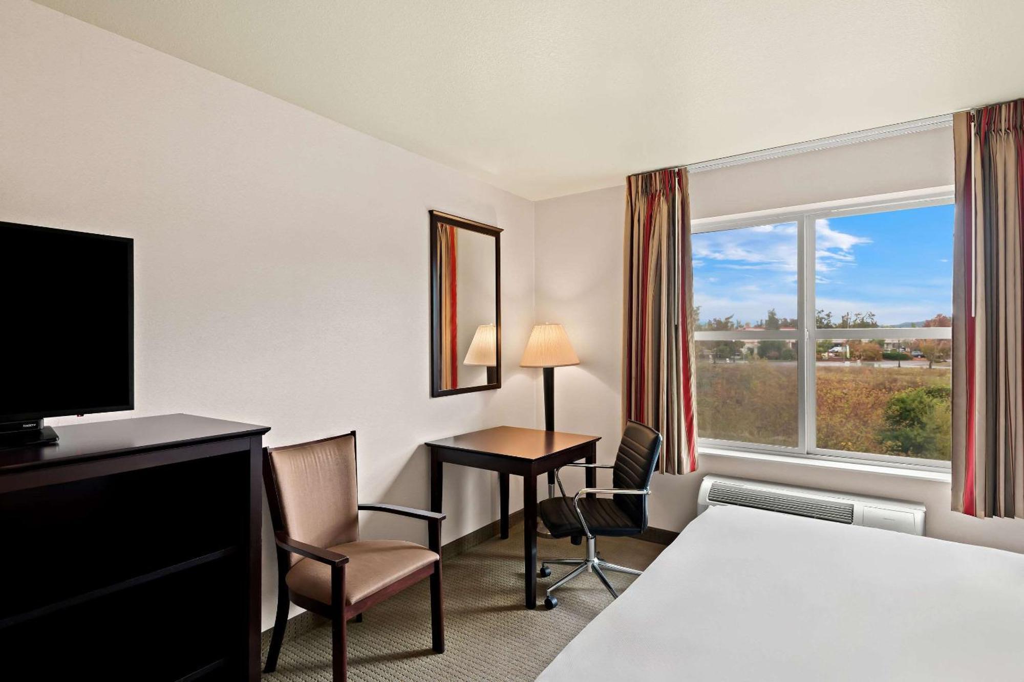 Comfort Inn&Suites Creswell Eksteriør bilde